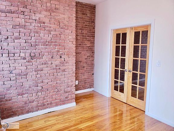 2nd image of 22 Jones St APT 5F