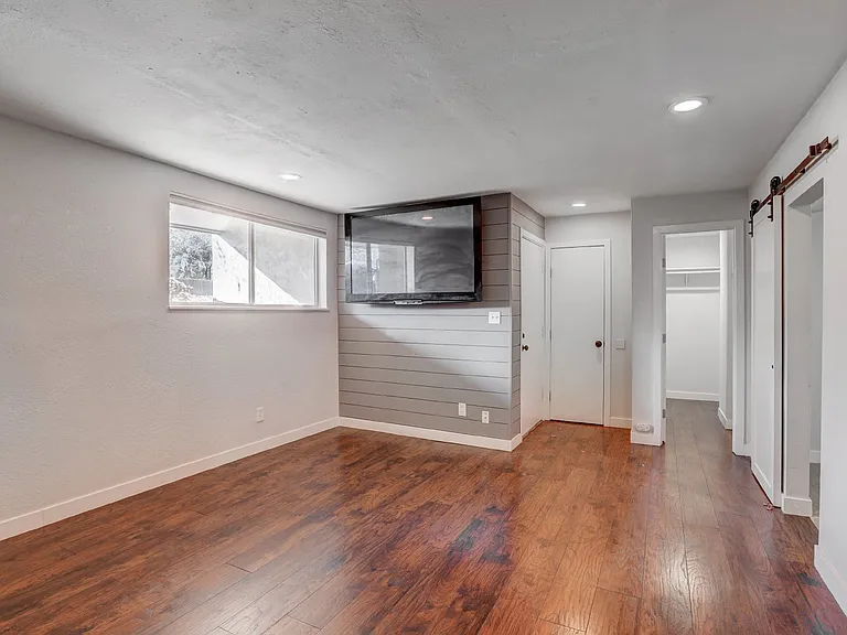 5300 E Cherry Creek South Dr #701 — Photo 2