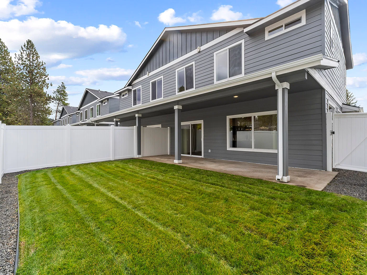 Birkdale Commons — Photo 1