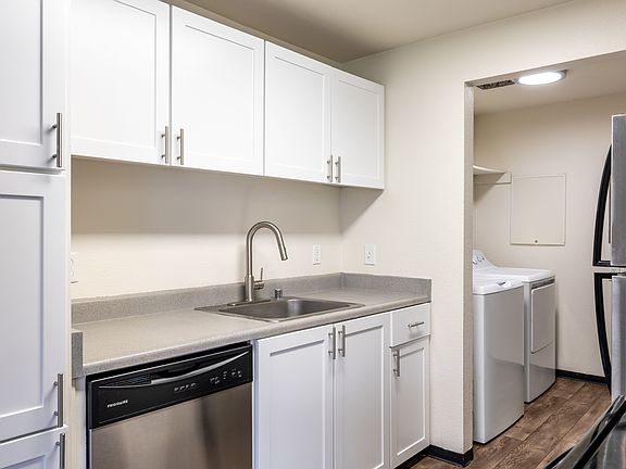 5th image of 16506 SE 29th St #Cc283