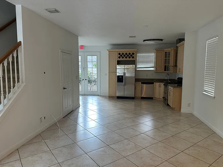 3686 Davis Rd — Photo 3