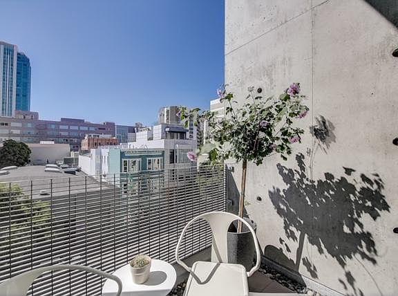 4th image of 855 Folsom St APT 510