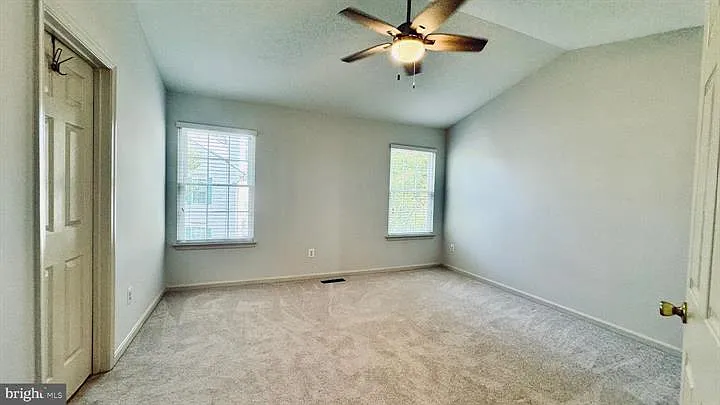 21779 Kings Crossing Ter — Photo 11