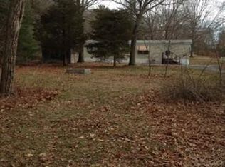 9 Locust St, Salisbury, MA 01952