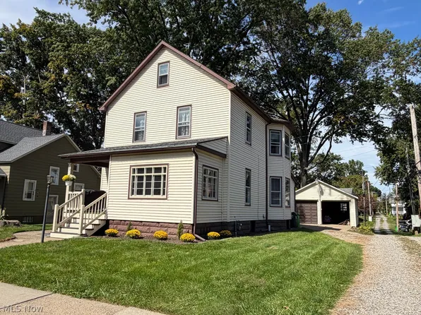 123 W 3rd St, Dover, OH 44622