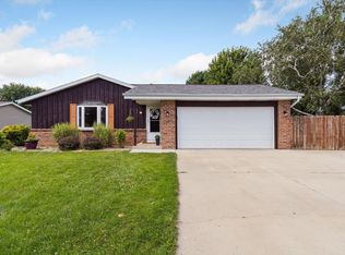 3411 Palmer Dr, Janesville, WI 53546