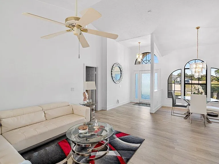 434 SW Jeanne Ave — Photo 30