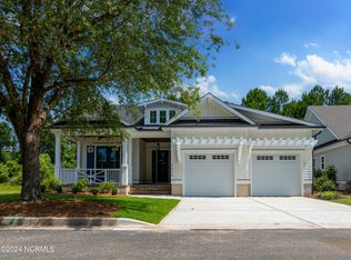 3820 Reserve Club Dr, Southport, NC 28461