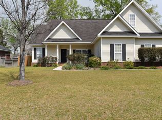 353 Belle Grove Cir, Richmond Hill, GA 31324