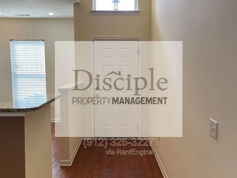 169 Regency Cir — Photo 4