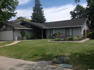 942 Oakhurst Way, Stockton, CA 95209