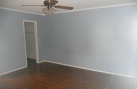 4th image of 8665 Long Acre Dr