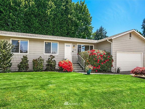 3rd image of 11142 157th Ave NE