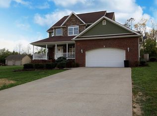 221 Creekstone Dr, Corbin, KY 40701