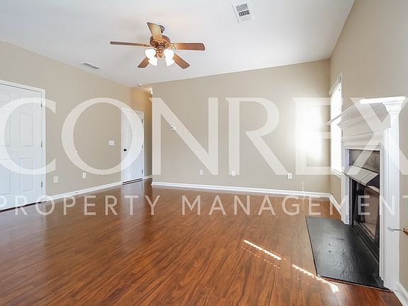 3rd image of 102 Plum Orchard Ct