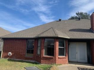 1237 Windy Meadows Dr, Burleson, TX 76028