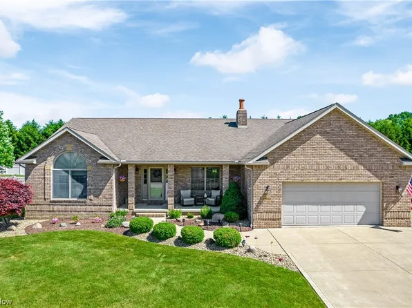 11703 Kirkland St NW, Canal Fulton, OH 44614