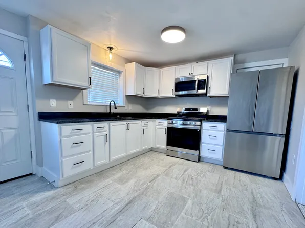 306 Hooper Rd #2, Endicott, NY 13760