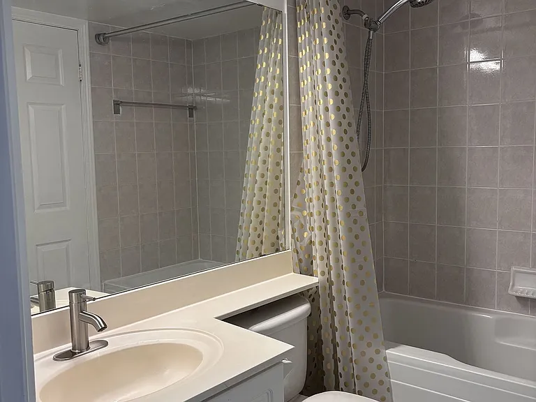 33 Empress Ave #602 — Photo 10