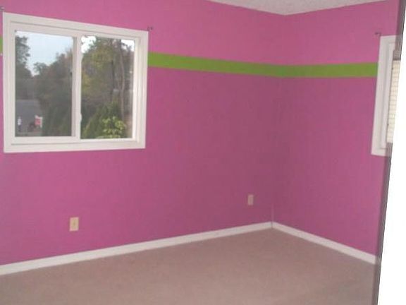 4th image of 3512 Interlachen Dr NE