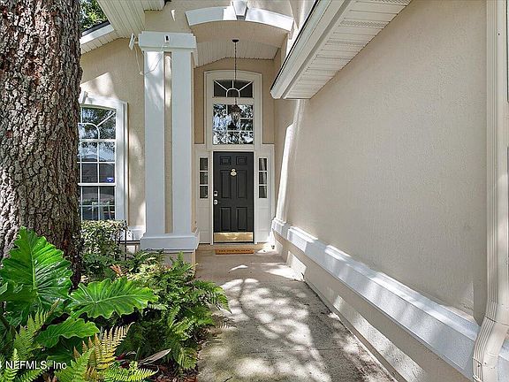 2nd image of 3844 DANFORTH Drive W