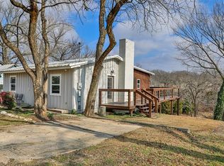 110 Falls Creek Cir, Gainesville, TX 76240