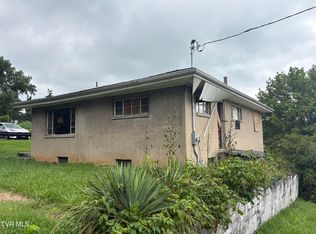 823 Maple St, Bristol, VA 24201