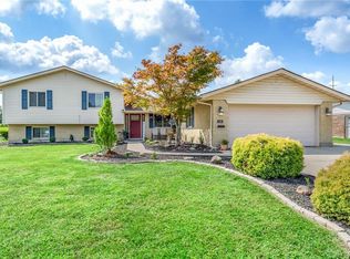 1208 Donson Dr, Kettering, OH 45429