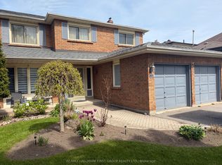 1855 New St, Pickering, ON L1V3L9