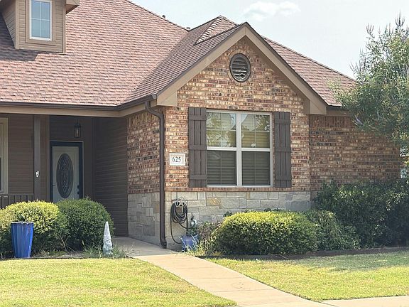2nd image of 625 Benelli Dr