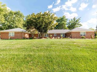 3165 E Hazelwood Dr, Vincennes, IN 47591