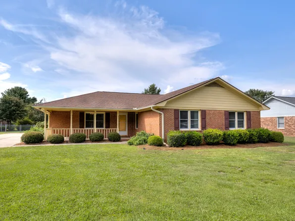 843 Club Ln, Sumter, SC 29154