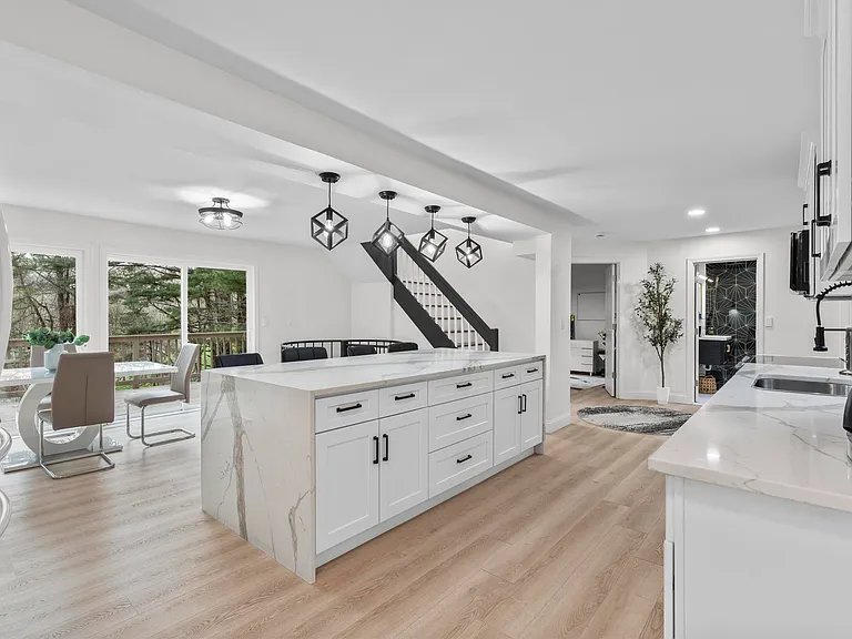 25 Hillside Dr — Photo 13