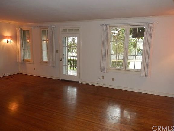 5th image of 221 W Grandview Ave