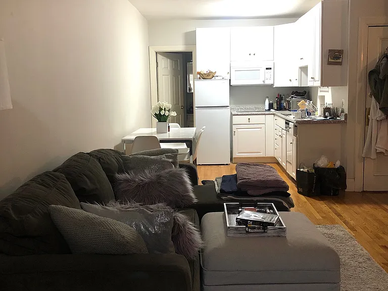 115 Beacon St #1 — Photo 8
