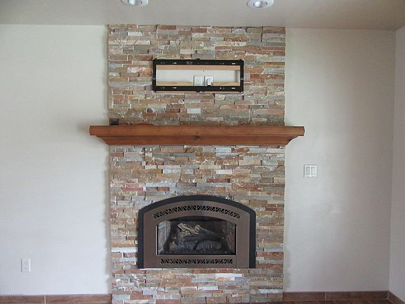 5th image of 1310 N Carlton Ave