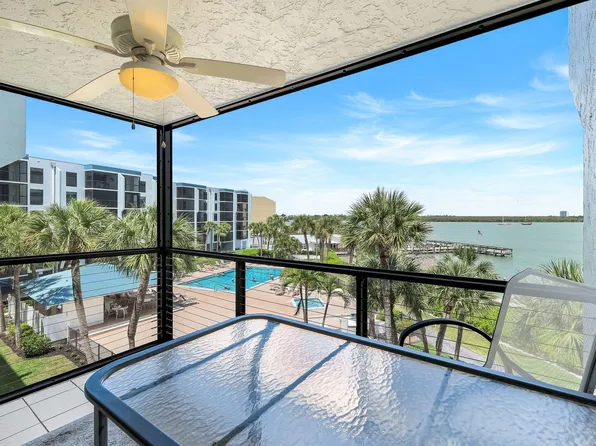 1085 Bald Eagle Dr Unit E405, Marco Island, FL 34145