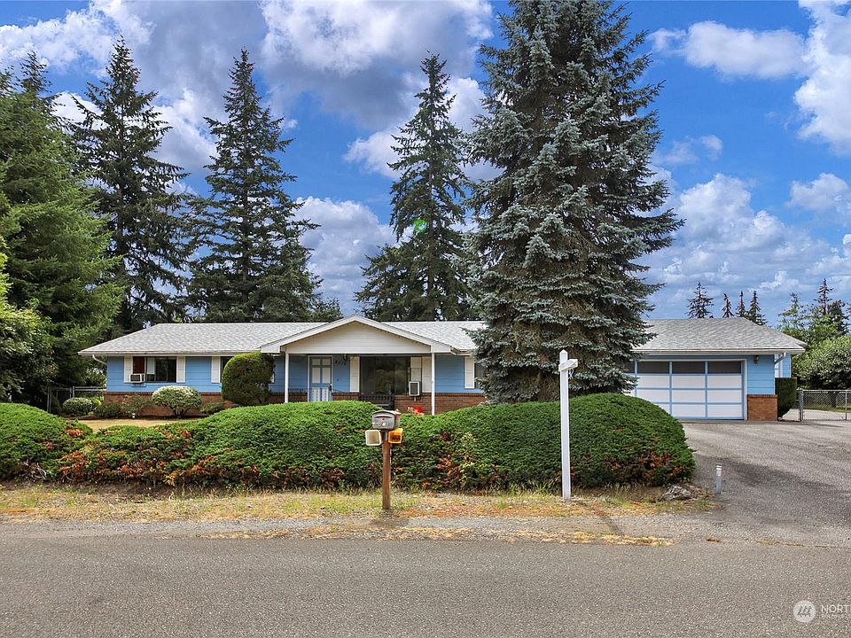 1st image of 4618 124th Pl NE