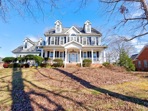 128 Spring Forest Dr, Boiling Springs, NC 28152