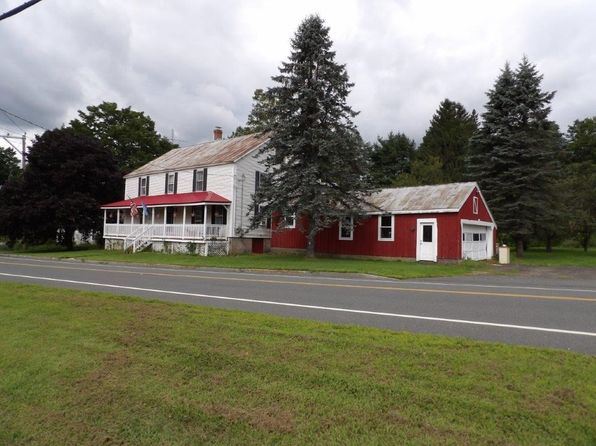32 Williamsburg Rd, Worthington, MA 01098