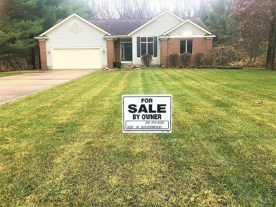 1st image of 3139 N Riverwood Dr