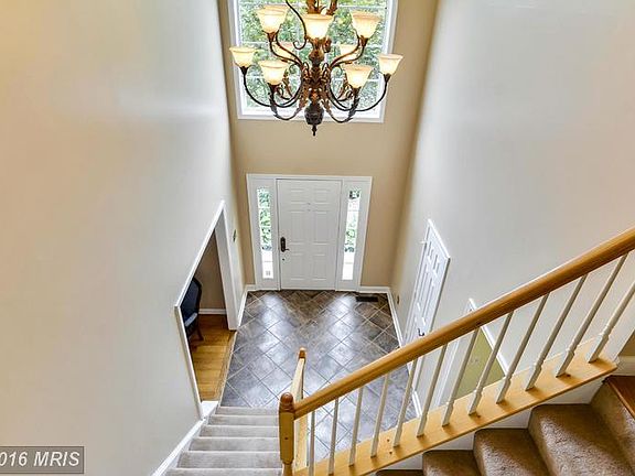 3rd image of 17923 Wheatridge Dr