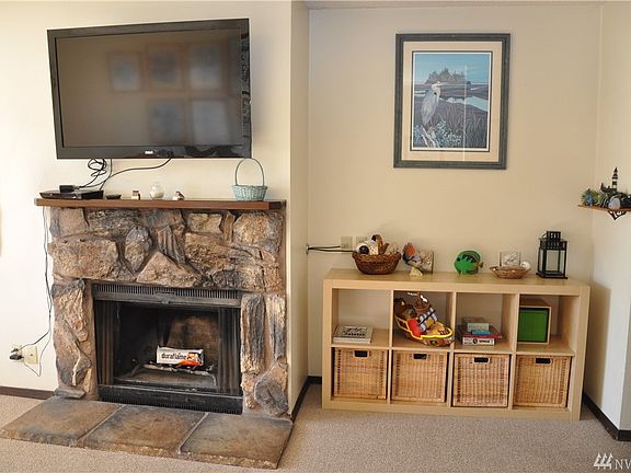 4th image of 210 26th St NW #317/8