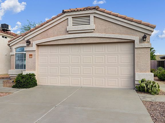 2nd image of 1310 E Escuda Dr
