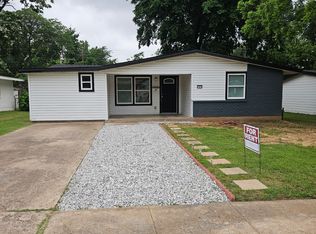 125 Jenny Kay Ln, Irving, TX 75060