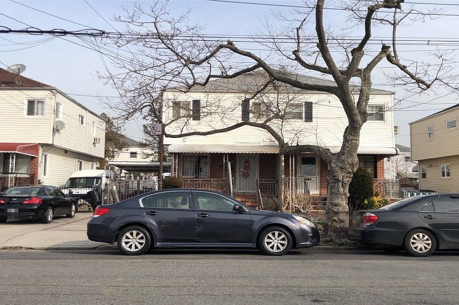 1st image of 1227 E 104th St