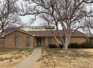 7824 Canode Dr, Amarillo, TX 79121