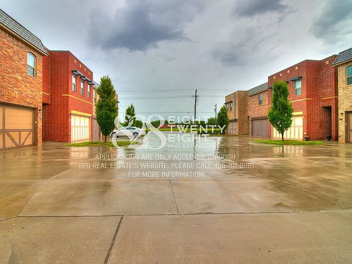 3 bed, 2.5 bath, 1620 sqft, $1,750 — Photo 1