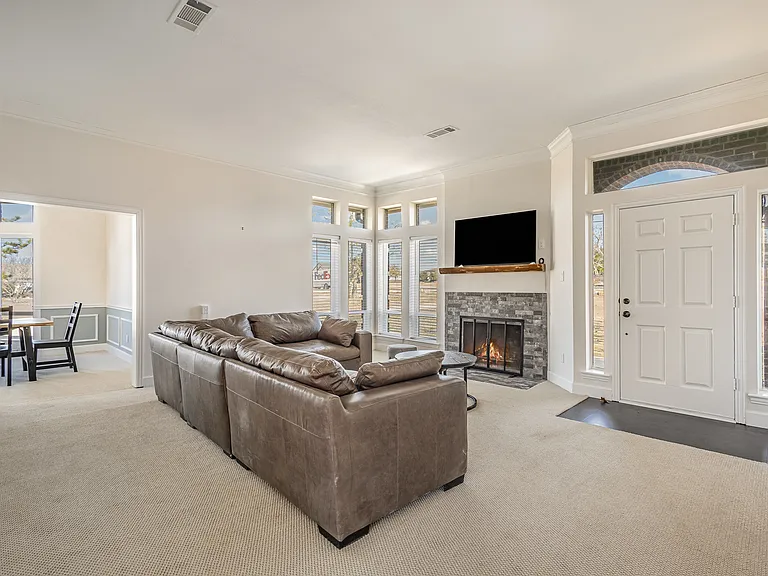 3227 Preston Hills Cir — Photo 9