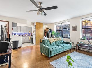 37-16 Greenpoint Ave, Long Island City, NY 11101